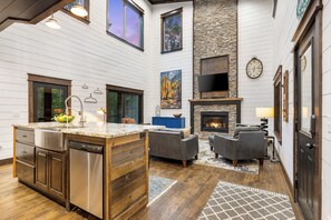 Casa (2 Bedrooms) | Interior