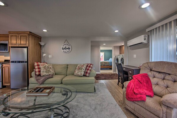 Apartment (1 Bedroom) | Interior