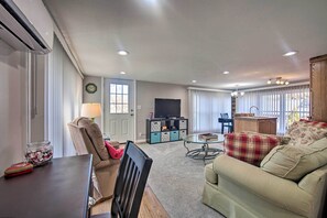 Apartment (1 Bedroom) | Interior