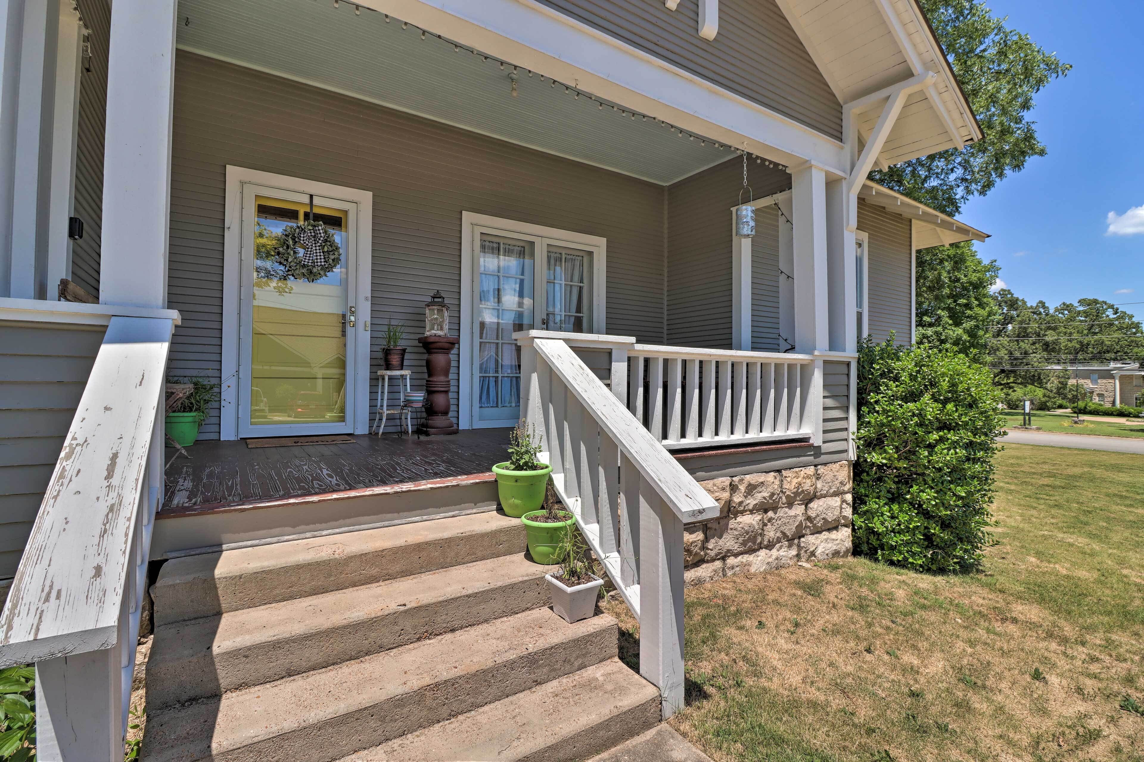 House (2 Bedrooms) | Interior