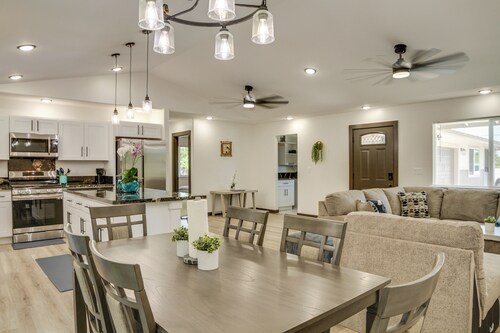 Keaau Getaway w/ Patio, 3 Mi to Shipman Beach!