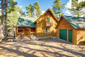 House (4 Bedrooms) | Front of property