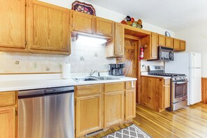 Rumah (3 Bedrooms) | Interior