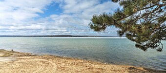 'work, Play & Get Away Cabin' Near Higgins Lake!