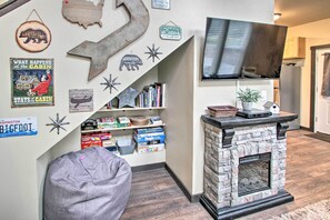 House (2 Bedrooms) | Interior