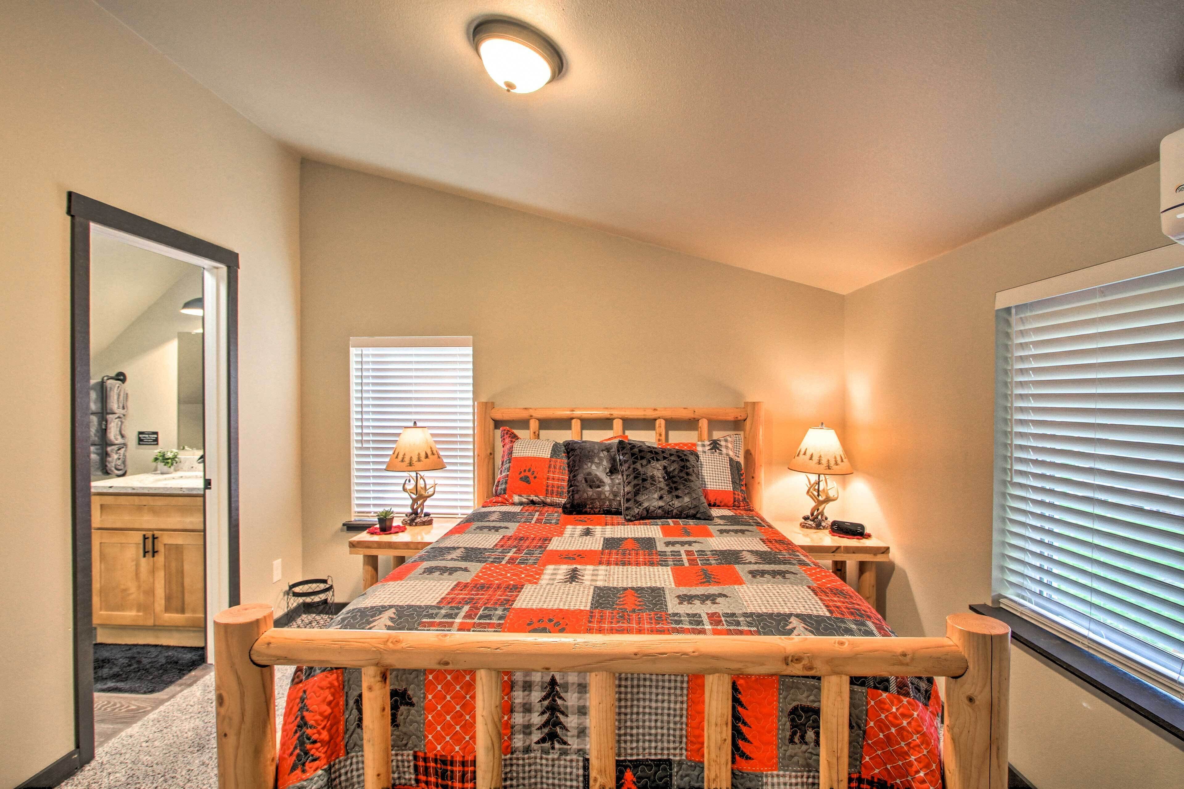 House (2 Bedrooms) | Interior