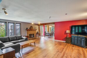 House (3 Bedrooms) | Front of property - Near Downtown & Fishing: Anchorage Escape! (Anchorage)