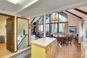 Casa (2 Bedrooms) | Interior