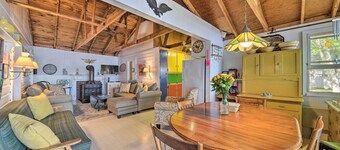 Quiet & Lovely Lakefront Cottage for Families!