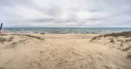 Immaculate Family Townhome - Walk to Beach!