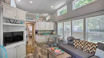 Cottage (1 Bedroom) | Interior