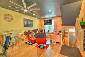 Apartment (3 Bedrooms) | Interior - Urban Escape w/ Patio - 2 Mi to Downtown Detroit! (Detroit)