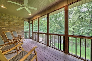 المنشأة من الداخل