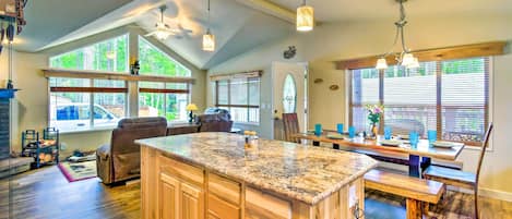 House (2 Bedrooms) | Interior