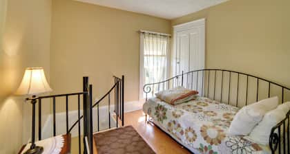 Charming Apartment On The Strip By Lake Erie!