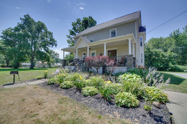 Apartment (2 Bedrooms) | Exterior