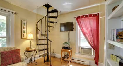 Charming Apartment On The Strip By Lake Erie!