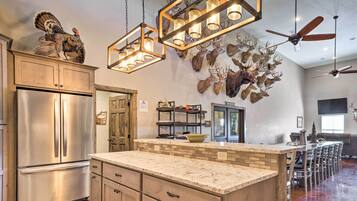 House (Multiple Bedrooms) | Interior