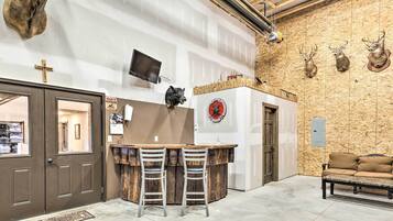 House (Multiple Bedrooms) | Interior