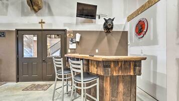 House (Multiple Bedrooms) | Interior