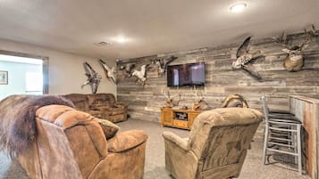 House (Multiple Bedrooms) | Interior