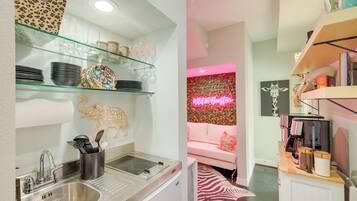 Apartment (1 Bedroom) | Interior