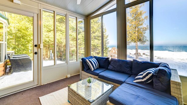 TV - Ocqueoc Family Cabin w/ Sauna on Lake Huron! (Millersburg)