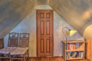 المنشأة من الداخل