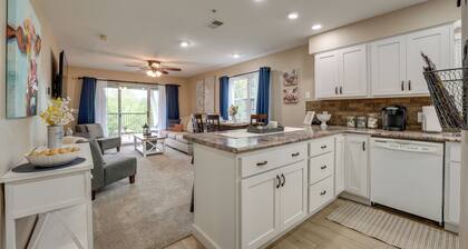 Branson Condo on Golf Course w/ Pool Access!