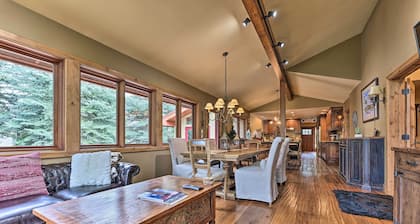 Luxe Sun Valley Retreat w/ Hot Tub, 3 Mi to Resort
