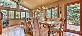 Luxe Sun Valley Retreat w/ Hot Tub, 3 Mi to Resort