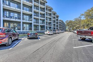 Apartment (2 Bedrooms) | Interior - Cozy Myrtle Beach Escape With Resort Amenities! (Myrtle Beach)