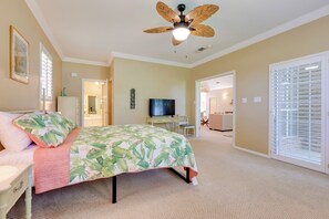 House (3 Bedrooms) | Interior - Chic Home w/ Club Access Near Bay St Louis! (Diamondhead)