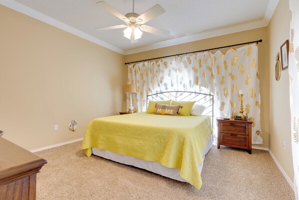House (3 Bedrooms) | Interior
