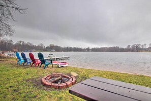 House (4 Bedrooms) | Interior - Great Bear Lake Home w/ Private Dock & Fire Pit! (Grand Junction)