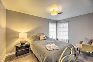 3 bedrooms, bed sheets