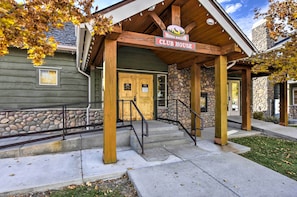Apartment (4 Bedrooms) | Interior - Eden Townhome w/ Mtn View + Shuttle to Powder Mtn! (Eden)