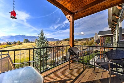 Eden Townhome w/ Mtn View + Shuttle to Powder Mtn!