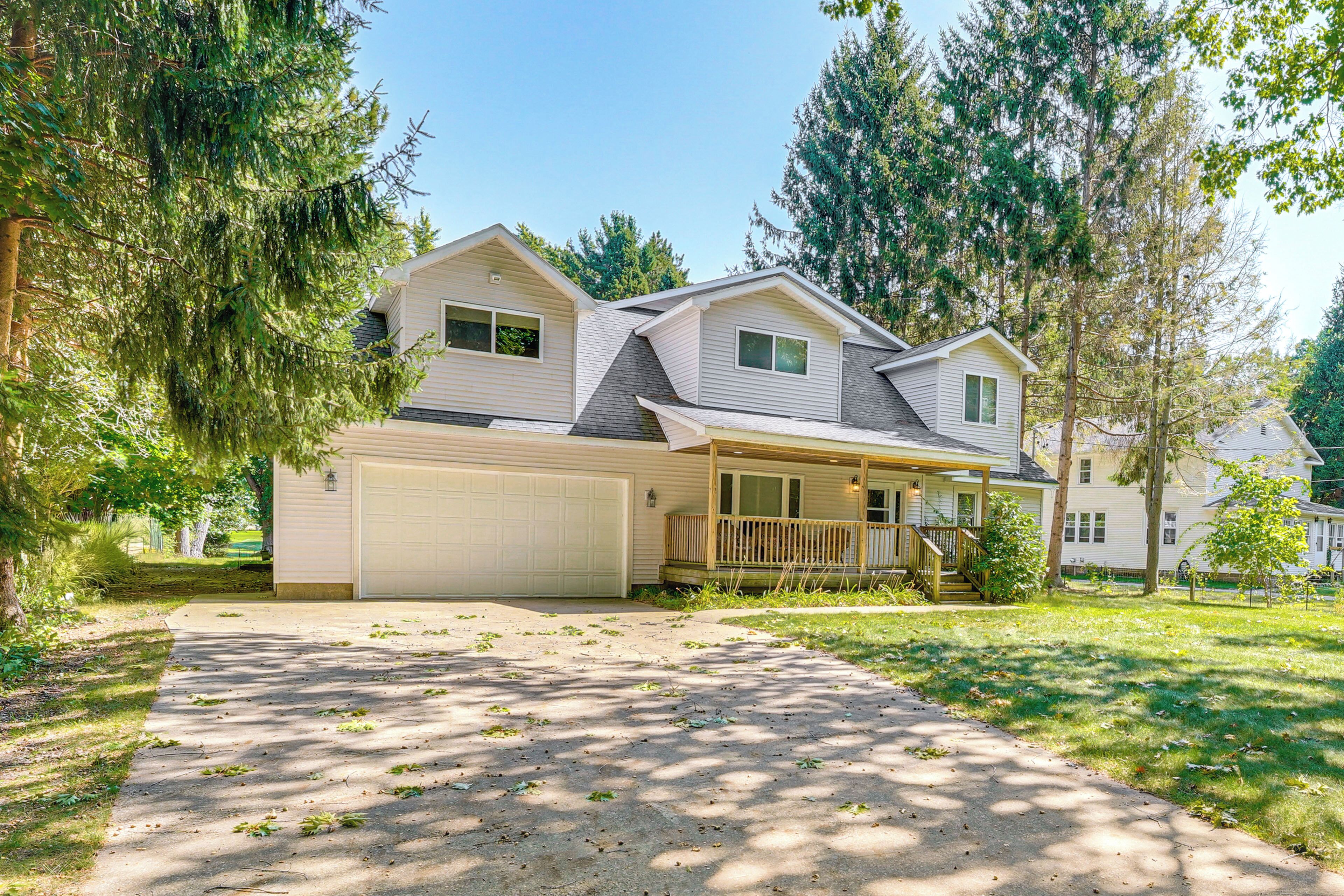 Rumah (6 Bedrooms) | Interior