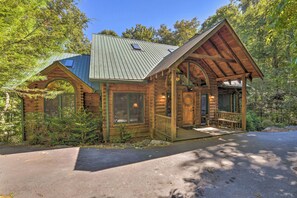 House (5 Bedrooms) | Exterior - Luxury Cabin w/ Deck < 5 Miles to Sapphire Valley! (Sapphire)