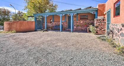 Unique Santa Cruz Studio ~ 25 Mi to Santa Fe