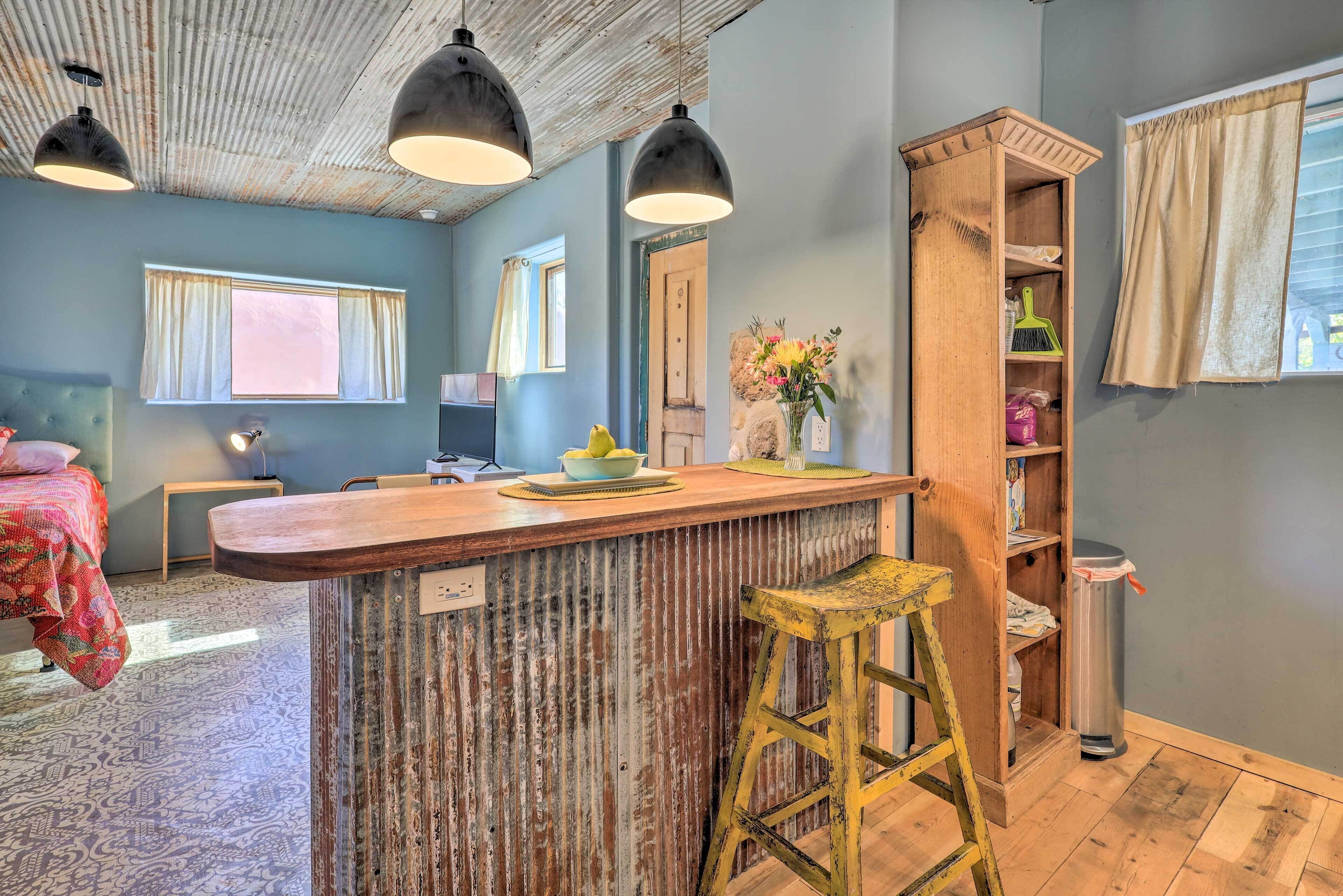 Apartment (0 Bedroom) | Interior