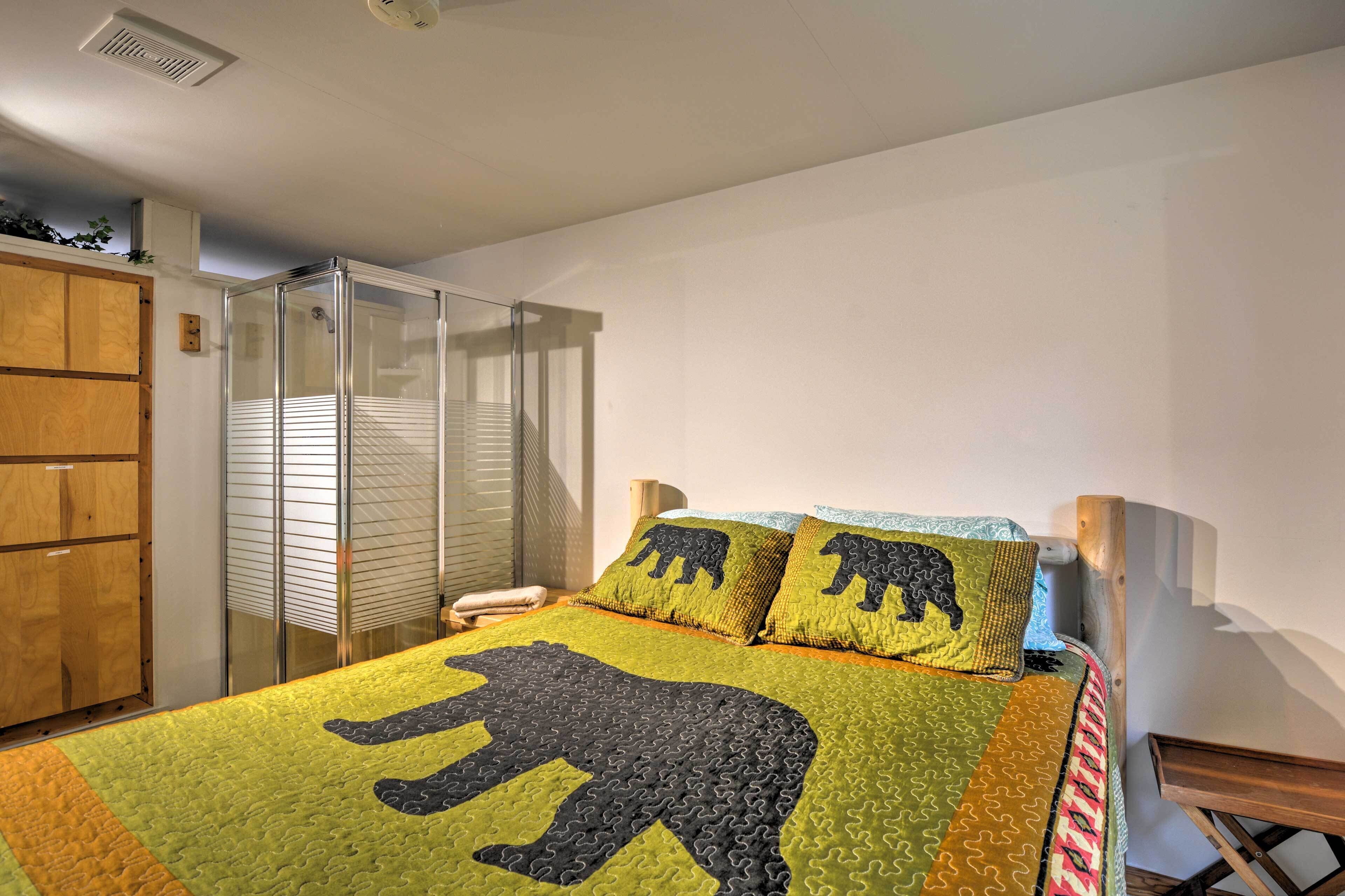 3 phòng ngủ, khu vực làm việc phù hợp cho laptop 