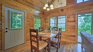 House (3 Bedrooms) | Bahagian dalam