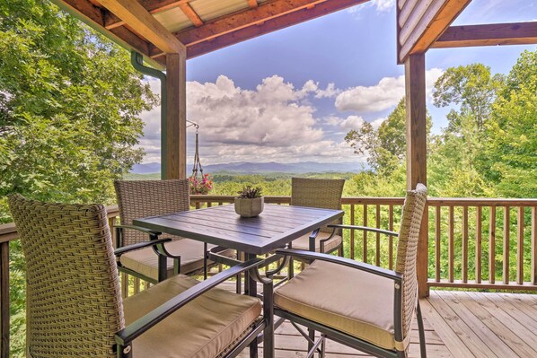 Nhà (3 Bedrooms) | Mặt tiền nơi lưu trú