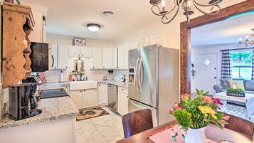 ู
ูุฒู (3 Bedrooms) | ุงูู
ูุดุฃุฉ ู
ู ุงูุฏุงุฎู