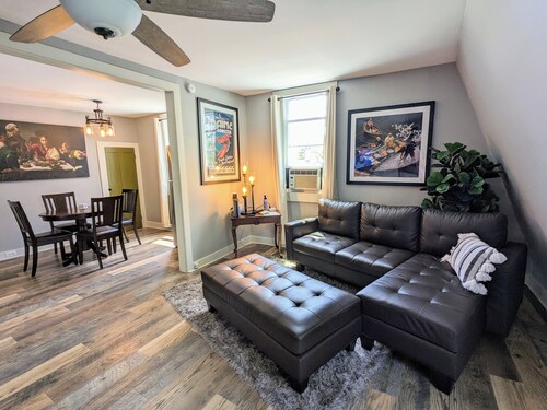 Art Haven Coastal Retreat 