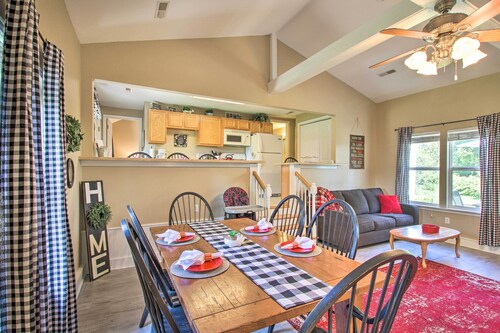 'turtle Rock' - Ironton Cabin w/ Furnished Patio!