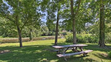 House (1 Bedroom) | Interior