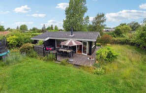 Exterior - Beautiful home in Karrebæksminde (Karrebæksminde)